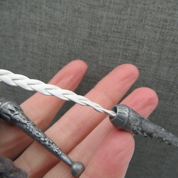 Wedding Style Bolo White Braided Faux Leather Cord Large Faux pearl and gems - Picture 2 of 5